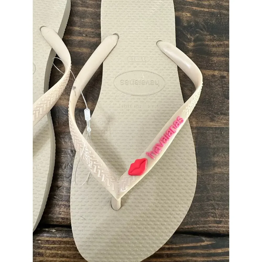 Havaianas Sand Grey red lips flip flops size 35/36 NWT - Picture 2 of 3